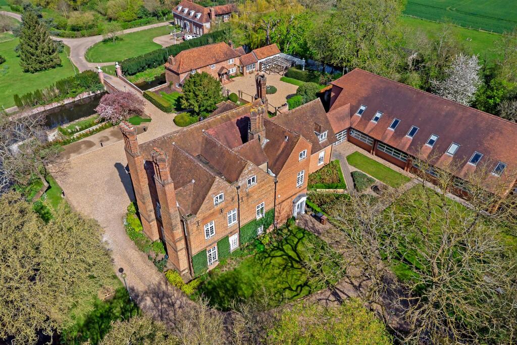 Additional image 32 of Salisbury Hall