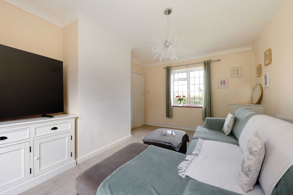 Additional image 6 of 3 bed terraced house for saleWaller Road, Beaconsfield, Buckinghamshire HP9