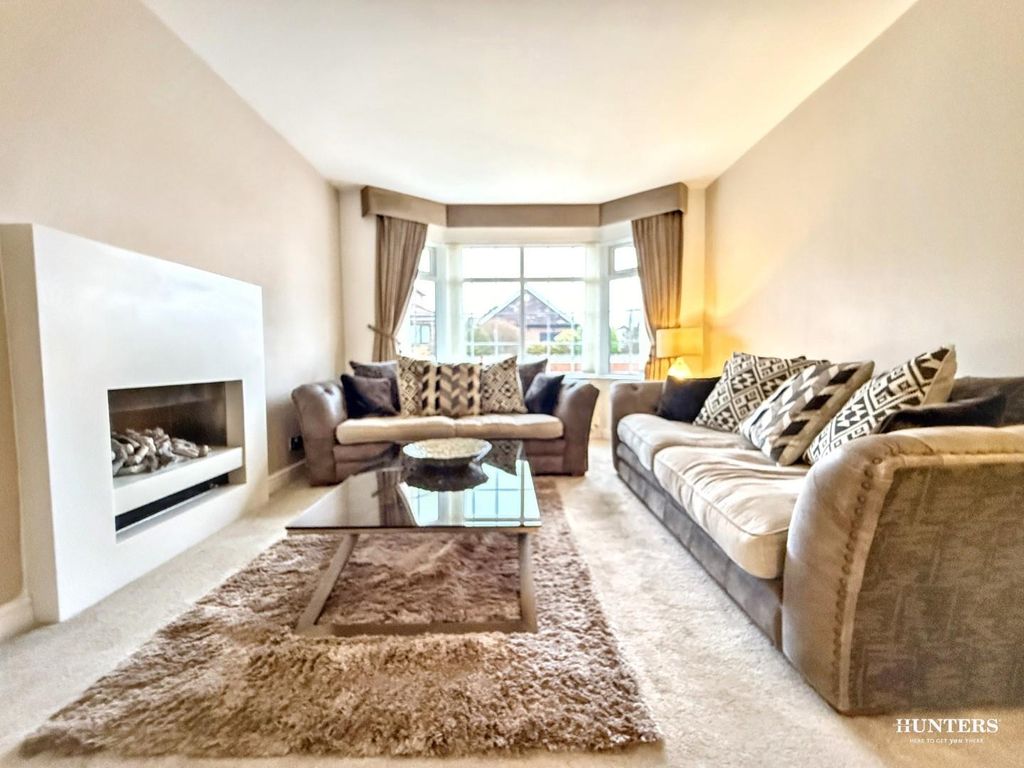 Additional image 3 of 4 bed detached house for saleManor Road, Soothill, Batley WF17