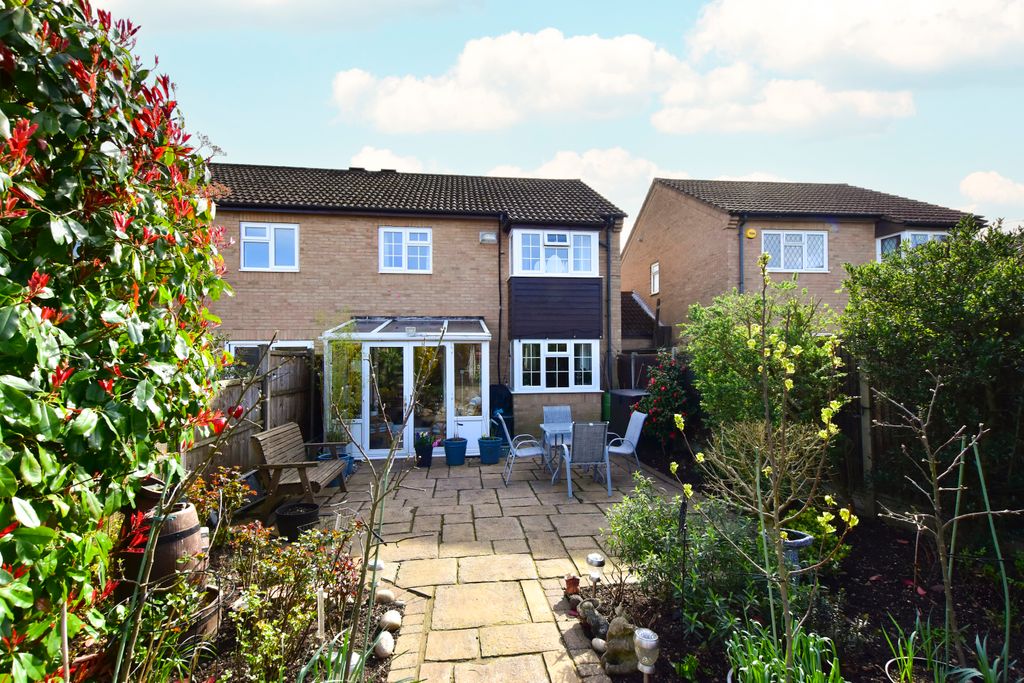 Additional image 23 of 4 bed semi-detached house for saleMargaret Close, Abbots Langley WD5