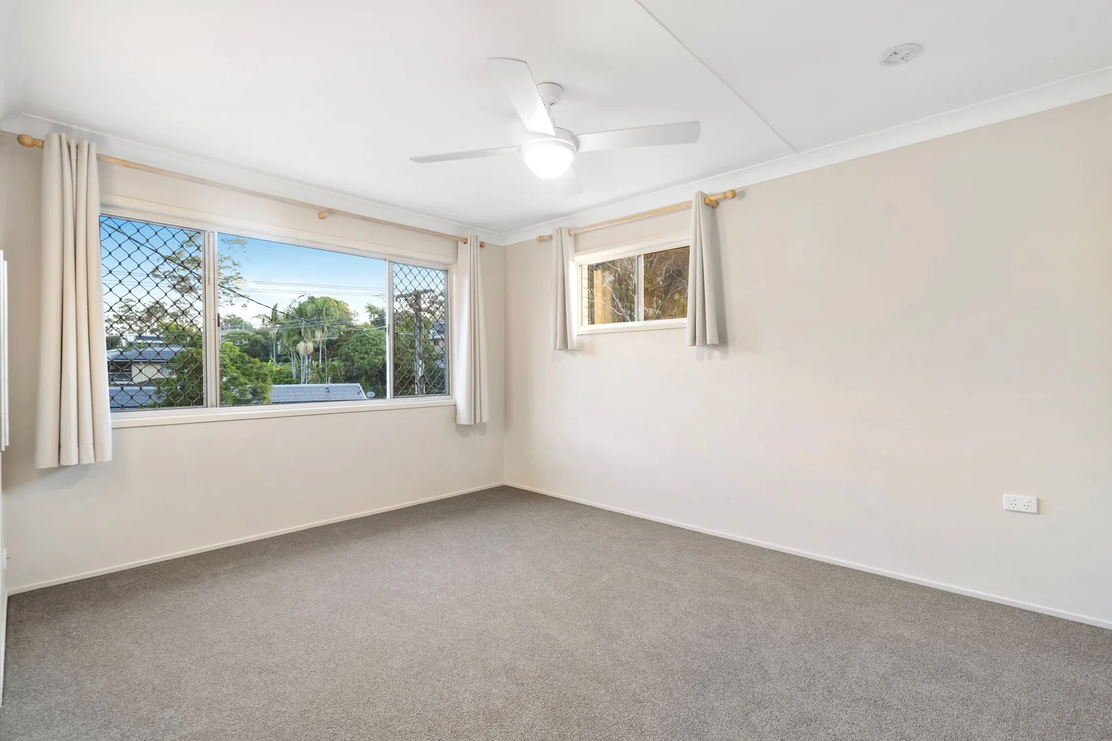 Additional image 5 of 21 A Macquarie Avenue, Molendinar QLD 4214