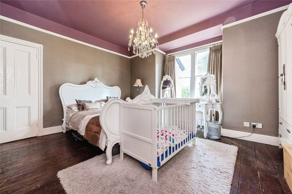Additional image 14 of 11 bed detached house for saleLansdowne Road, Bedford, Bedfordshire MK40