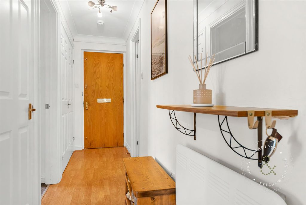 Additional image 13 of 2 bed flat for saleYork Court, Schooner Way, Cardiff CF10
