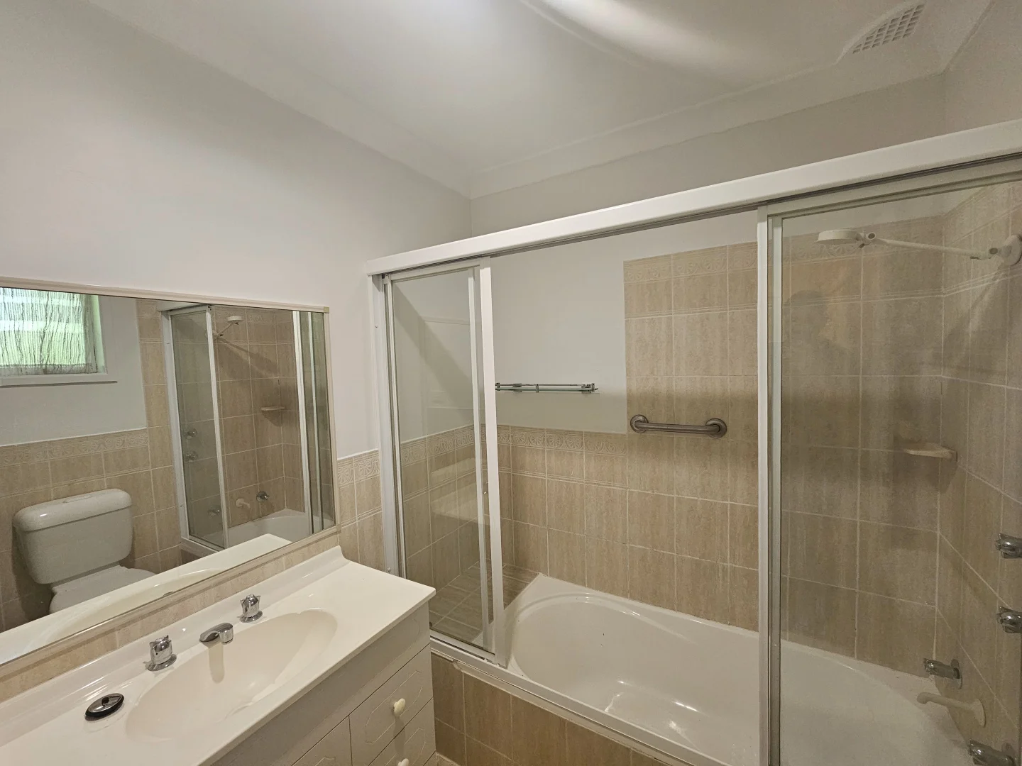Additional image 7 of 2/5 Numrock Street, Bomaderry NSW 2541