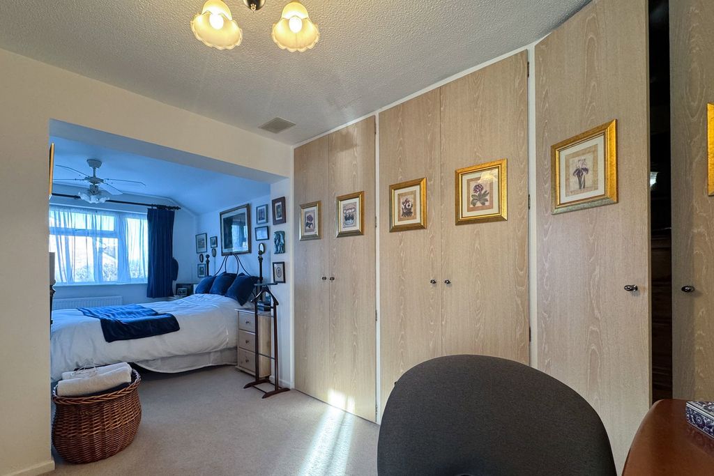 Additional image 13 of 3 bed detached house for saleBeech Road, Alresford SO24