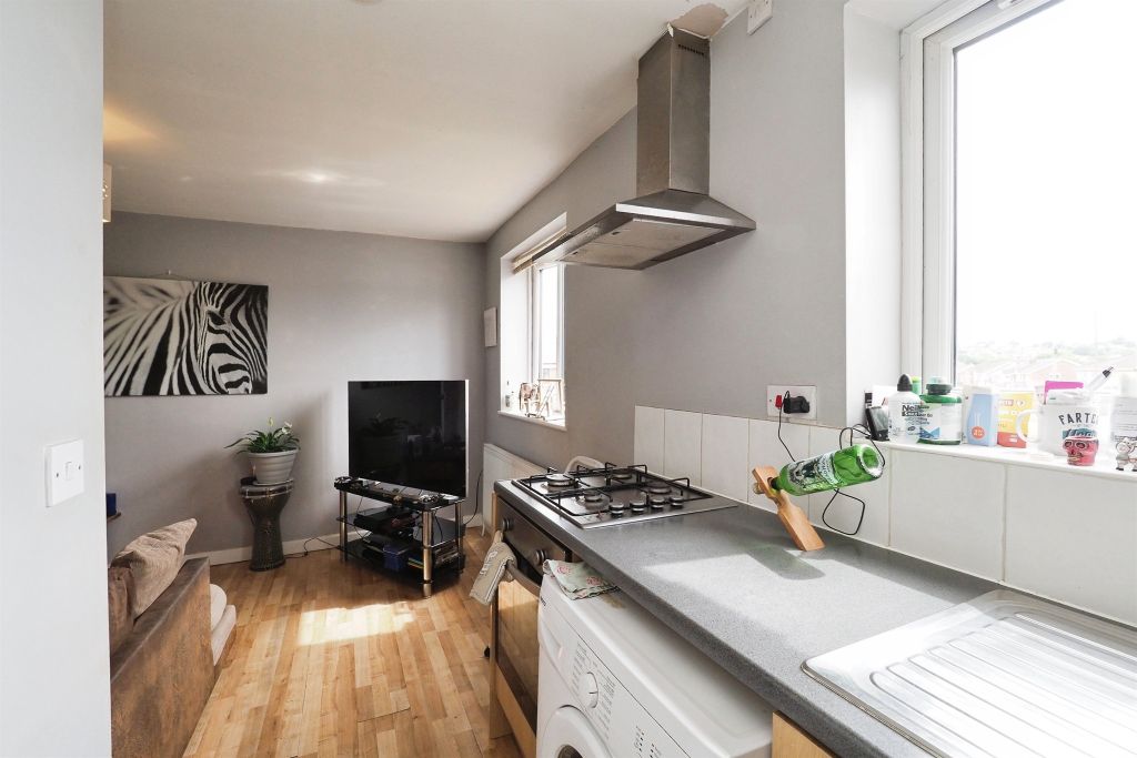 Additional image 6 of 2 bed flat for saleGregorys Way, Belper DE56