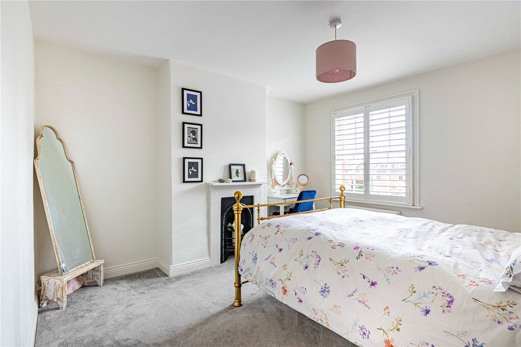 Additional image 9 of 2 bed end terrace house for saleManor Street, Berkhamsted, Hertfordshire HP4