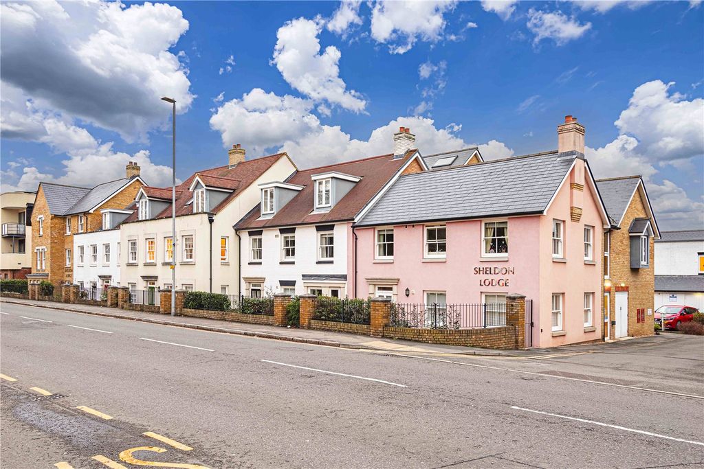Additional image 18 of 2 bed flat for saleHigh Street, Berkhamsted, Hertfordshire HP4