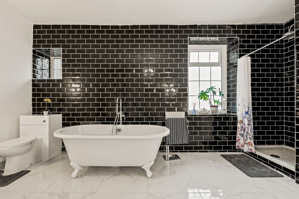 Additional image 37 of 6 bed detached house for saleDoncaster Road, Barnsley S70