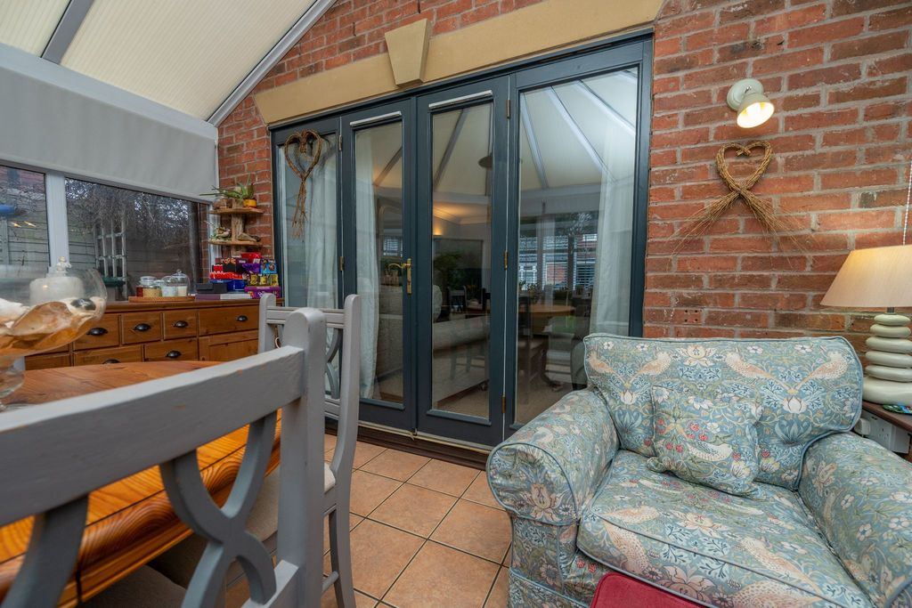 Additional image 8 of 2 bed semi-detached house for saleAbbey Mews, Alcester B49