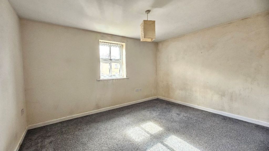 Additional image 9 of 2 bed flat for saleWellfield Mews, Staincliffe, Dewsbury WF13
