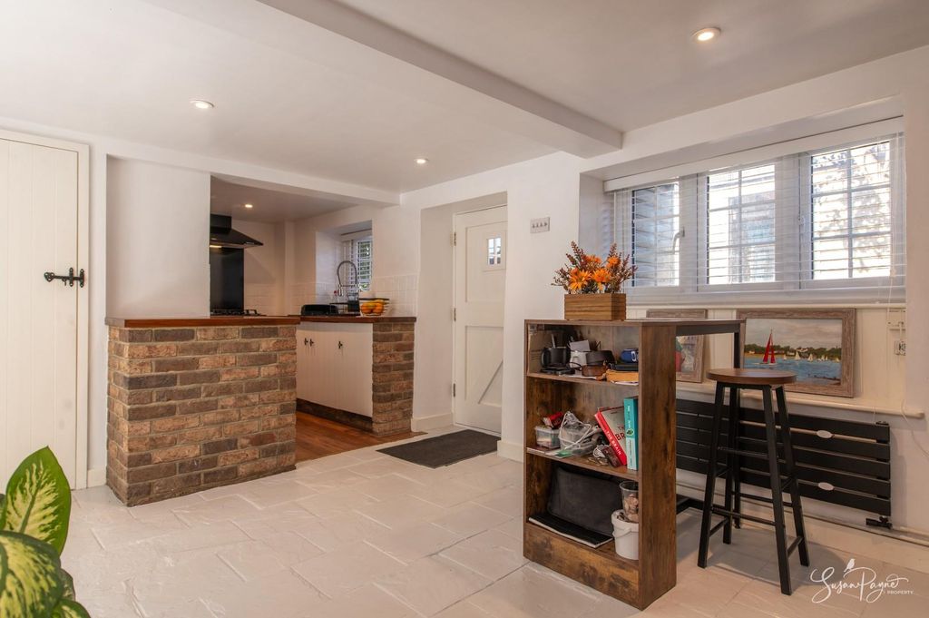 Additional image 5 of 2 bed semi-detached house for saleIsenhurst Court, Bembridge PO35