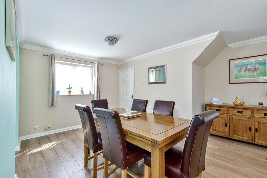 Additional image 5 of 3 bed detached house for saleOak Green, Abbots Langley WD5