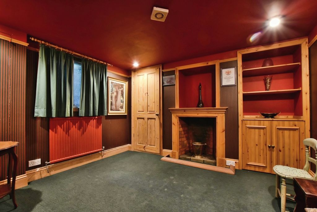 Additional image 10 of 2 bed end terrace house for saleOsbourne Place, Altrincham WA14