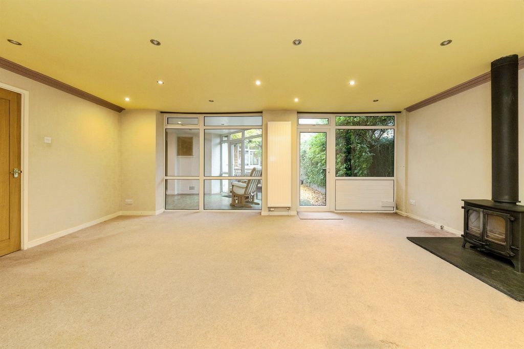 Additional image 6 of 3 bed detached bungalow for saleHitchin Street, Baldock SG7