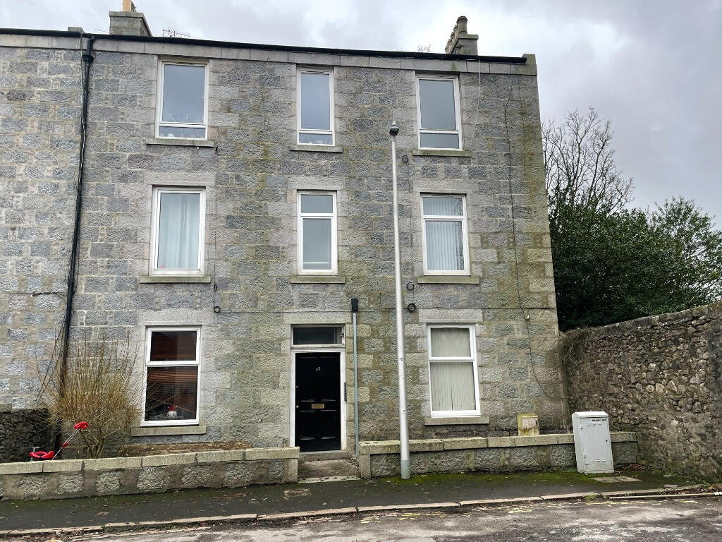 35 Chestnut Row, Flat 3, Aberdeen,. AB25 3SE