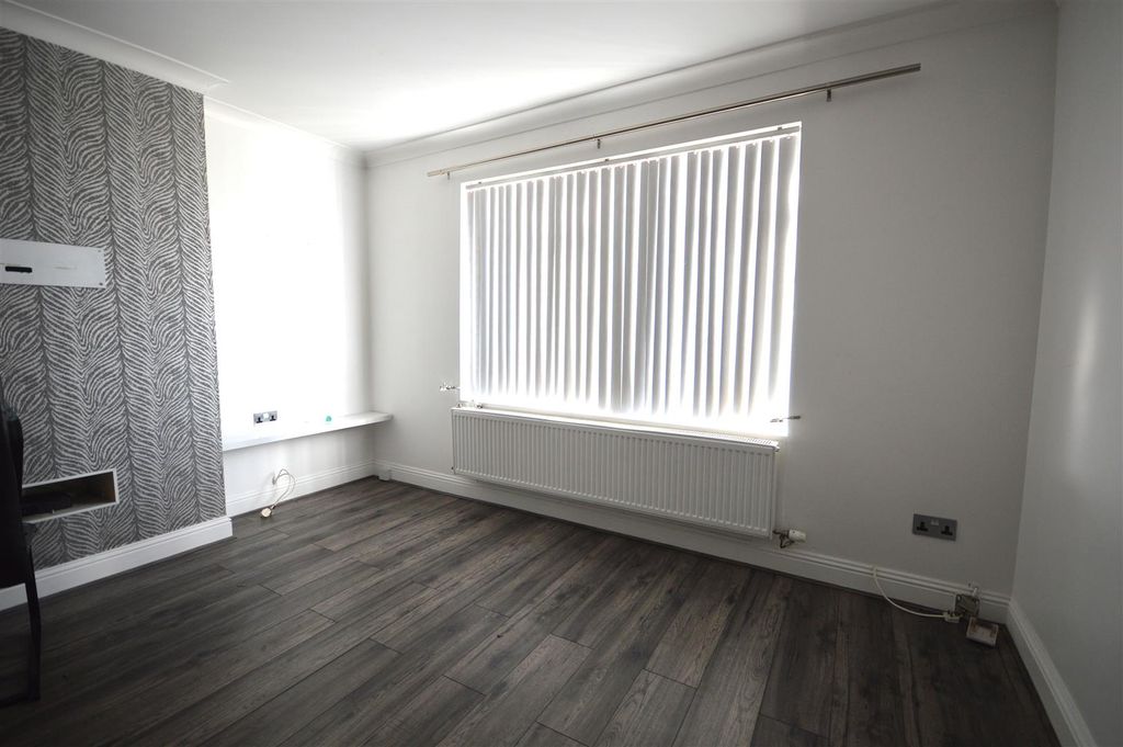 Additional image 4 of 3 bed terraced house for saleCarman View, Dumbarton G82
