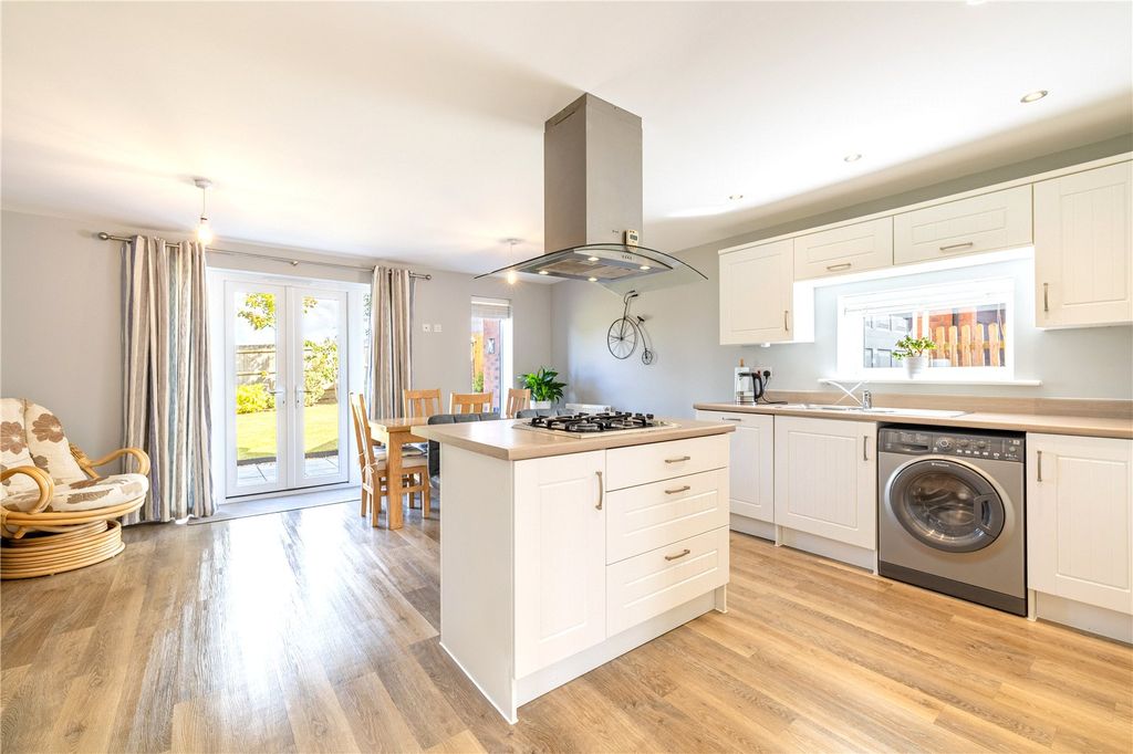 Additional image 4 of 4 bed detached house for saleKathleen Grange, Bideford, Devon EX39