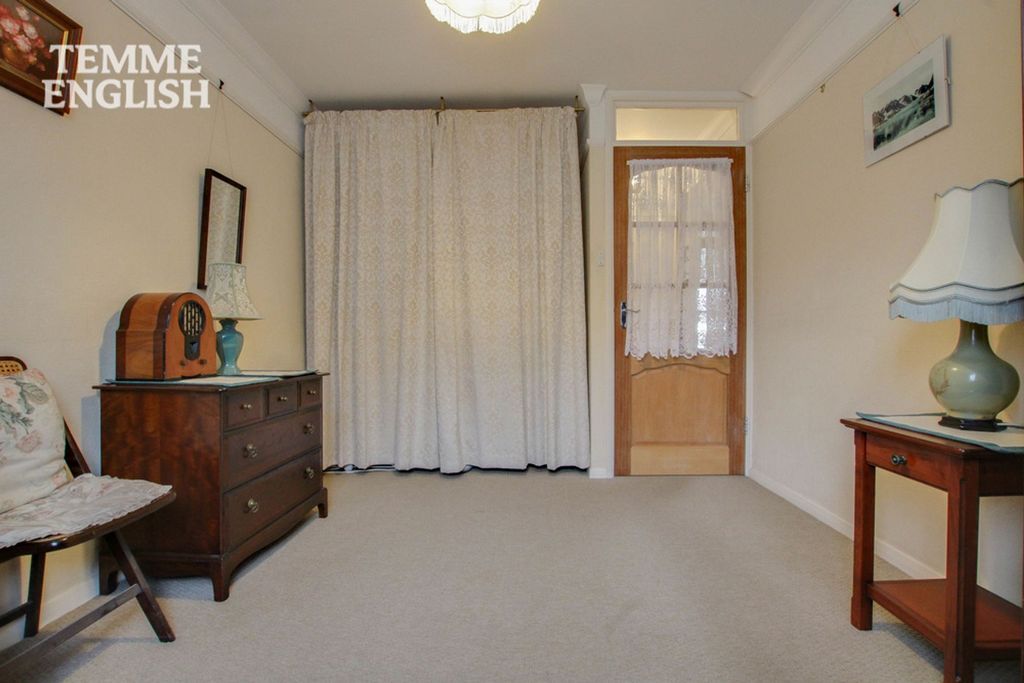 Additional image 13 of 2 bed flat for saleThe Vale, Basildon SS16