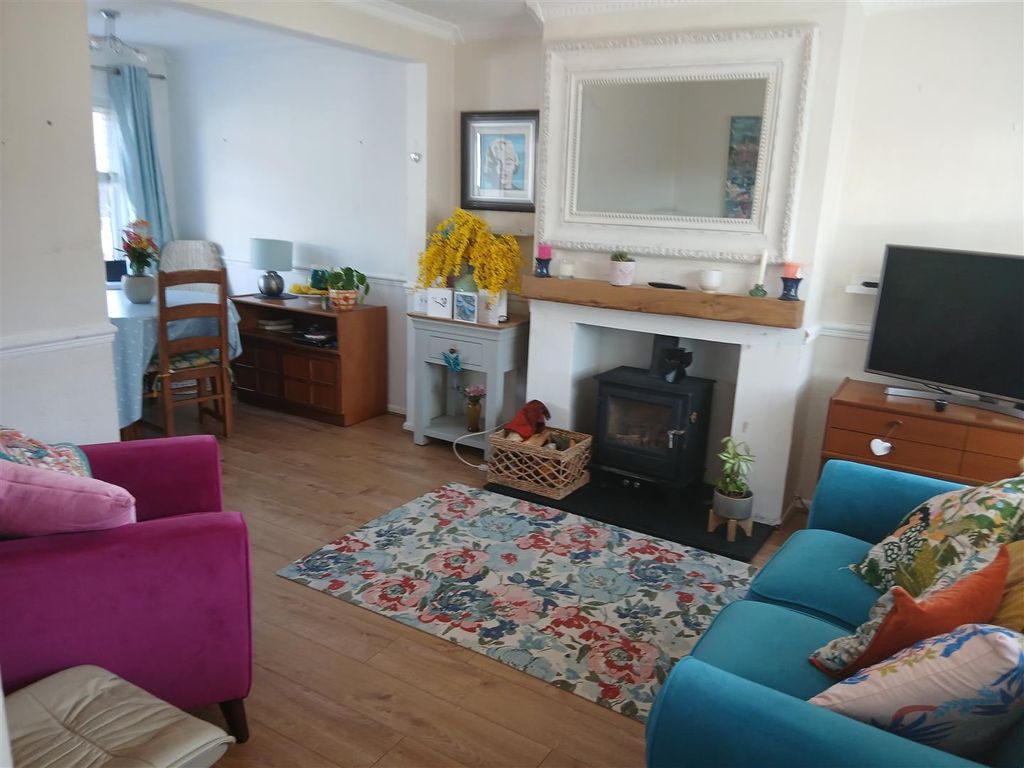 Additional image 6 of 3 bed semi-detached house for saleSt. Nicholas Court, Caerphilly CF83