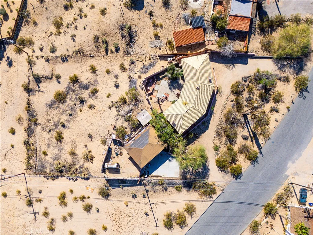 Additional image 46 of 73666 Desert Trail Dr, 29 Palms, CA 92277