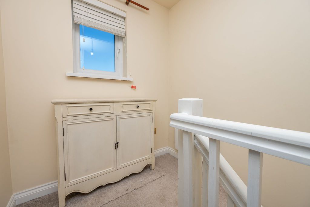 Additional image 14 of 1 bed terraced house for saleWillow Close, Alcester B49