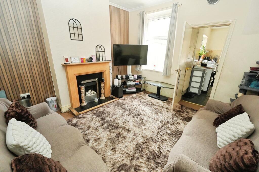 Poplar Road, Smethwick, B66 photo 3
