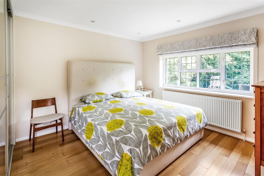 Additional image 25 of 4 bed detached house for saleCrampshaw Lane, Ashtead KT21