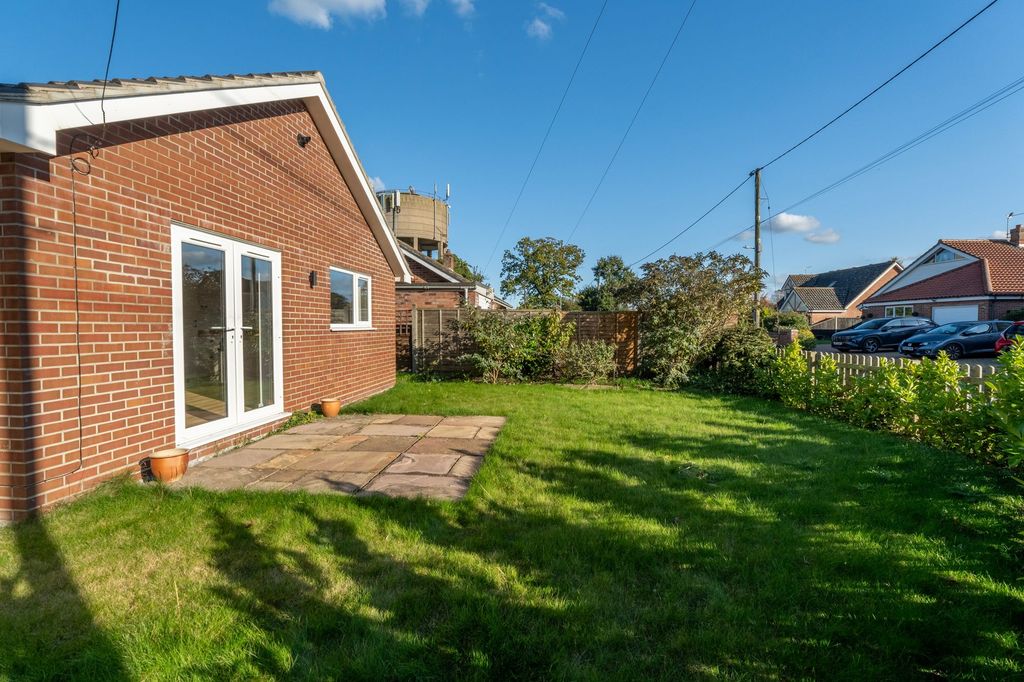 Additional image 11 of 4 bed terraced bungalow for saleRingsfield Road, Beccles NR34