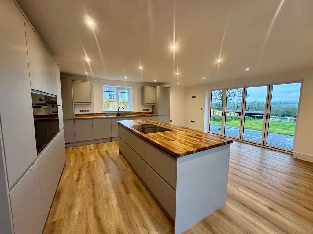 5 bed detached house for saleHalwill Junction, Beaworthy EX21