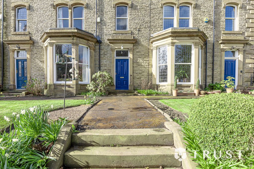 Additional image 2 of 4 bed terraced house for saleGrosvenor Road, Batley WF17