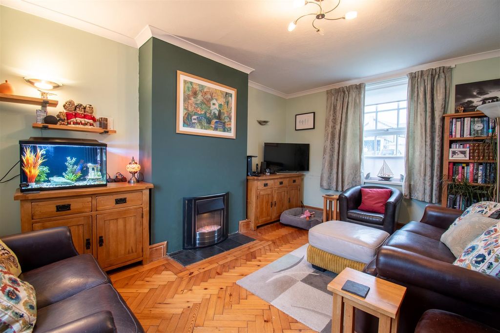 Additional image 3 of 3 bed semi-detached house for saleWestward Rise, Barry CF62