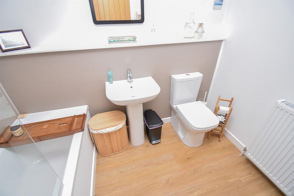 Additional image 22 of 4 bed detached house for sale25 The Glebe, Kiltarlity, Beauly IV4