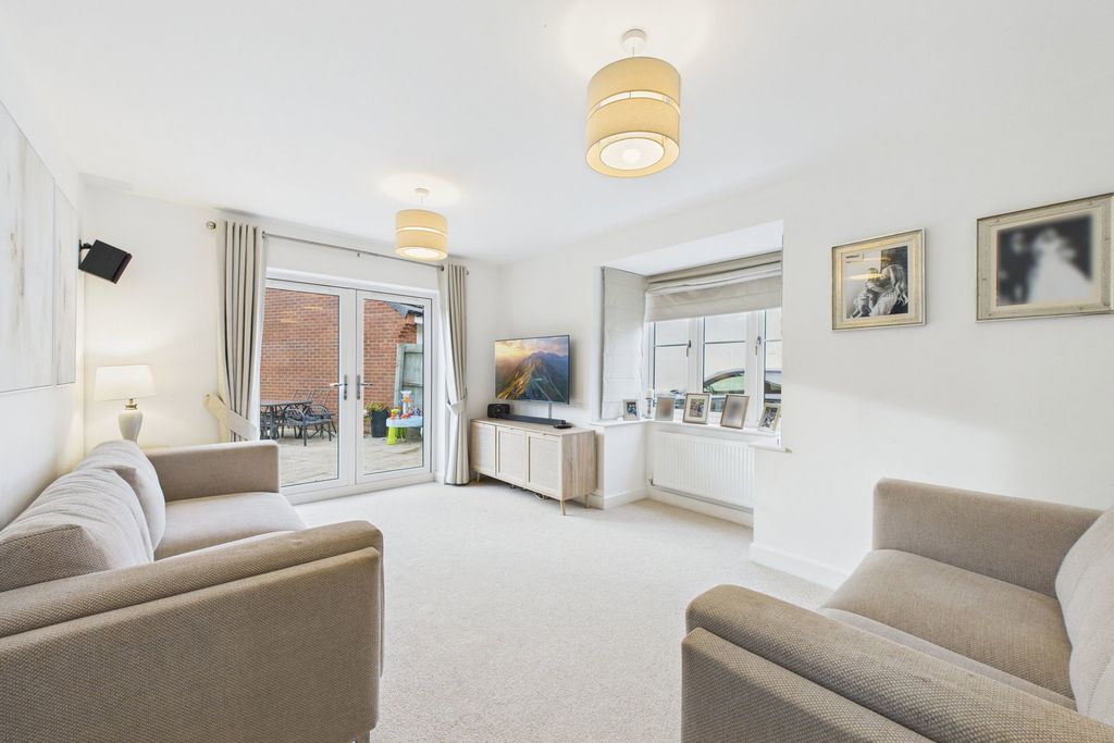 Additional image 2 of 4 bed detached house for saleHarebell Road, Attleborough NR17