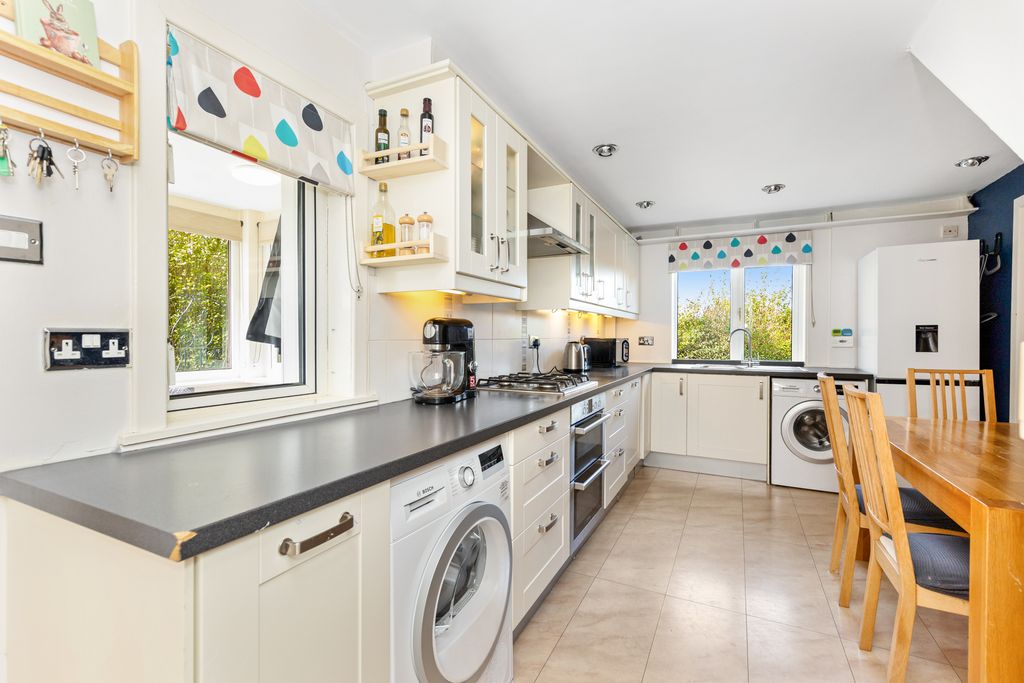 Additional image 5 of 3 bed semi-detached house for sale62 Dolphin Road, Currie EH14
