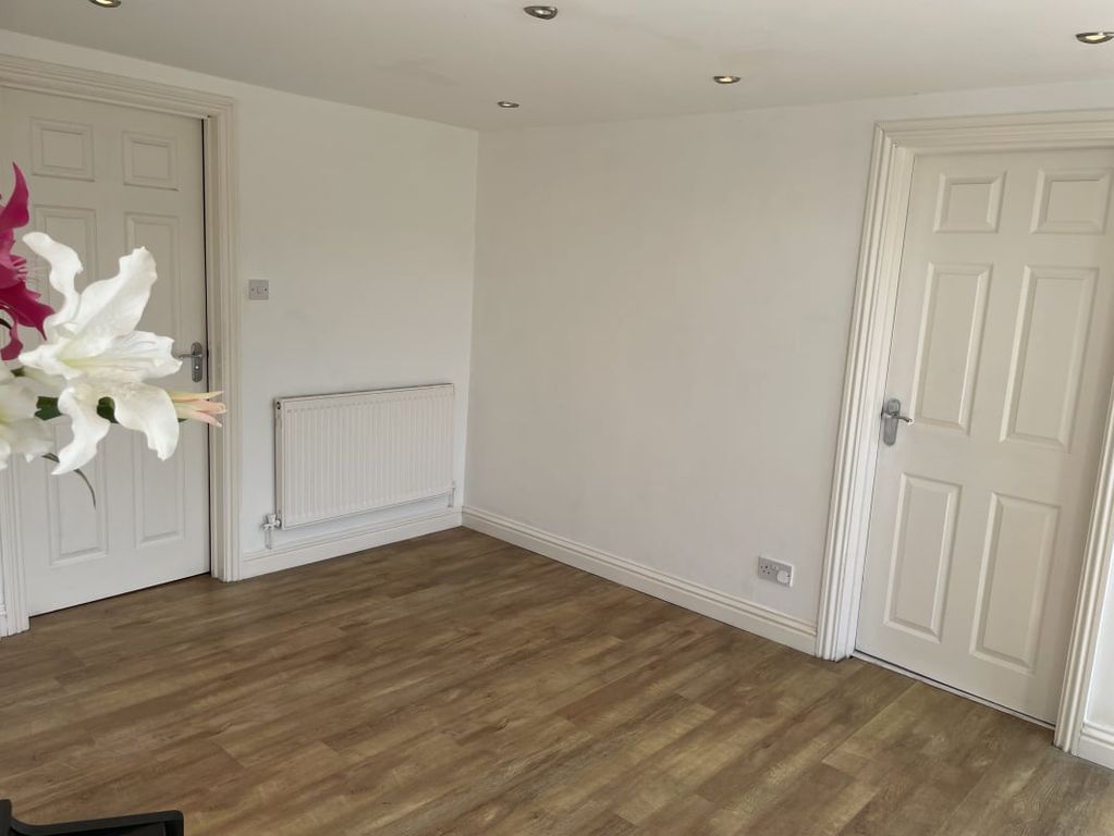 Additional image 4 of 3 bed semi-detached house for saleTy'r Berllan, Bryngolwg, Aberdare CF44