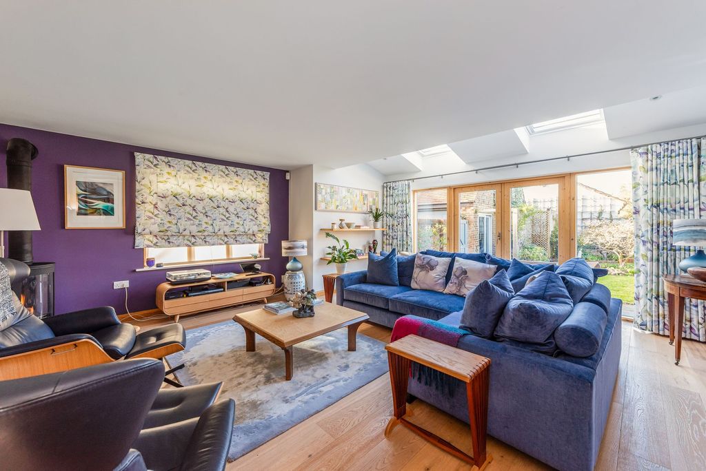 Additional image 6 of 4 bed detached house for saleThe Fishermans, Emsworth PO10