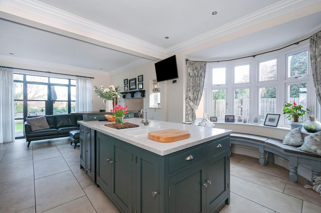 Additional image 6 of 4 bed detached house for saleThe Rockeries, 16 New Walk, Beverley HU17