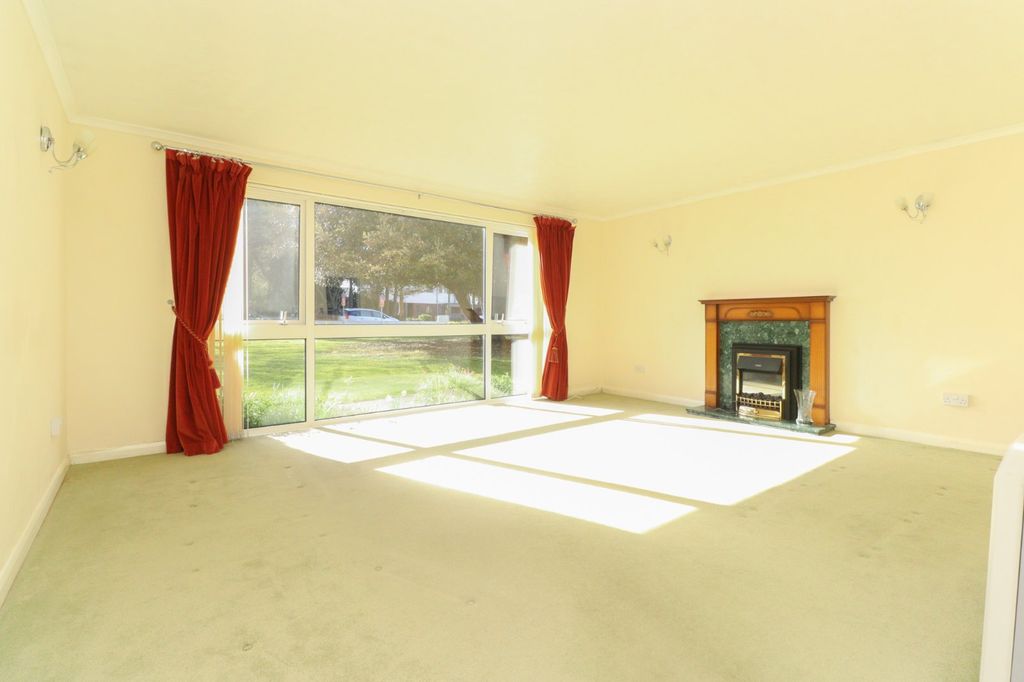 Additional image 2 of 2 bed flat for saleAlpha Road, Birchington, Kent CT7