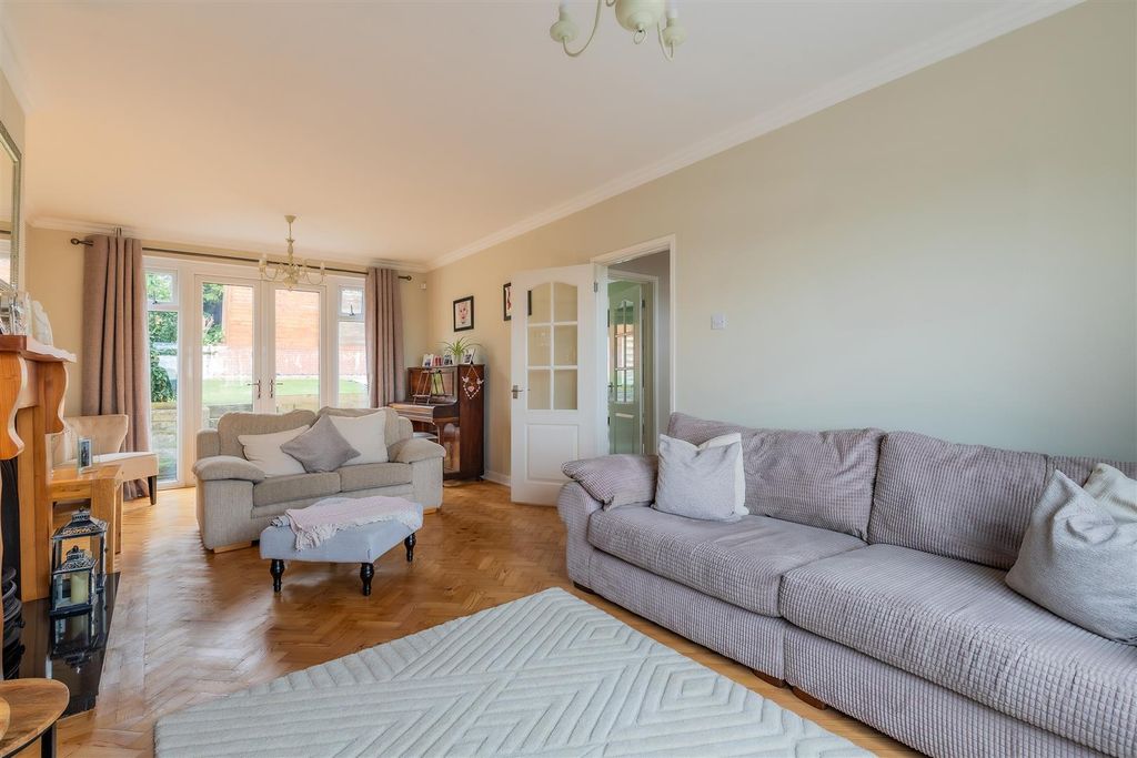 Additional image 7 of 4 bed semi-detached house for saleBorrowdale Close, Penylan, Cardiff CF23