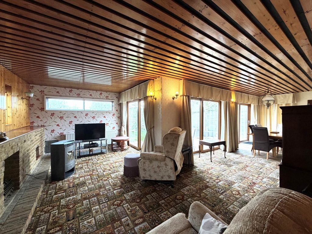 Additional image 5 of 3 bed bungalow for saleStapley Road, Belvedere DA17
