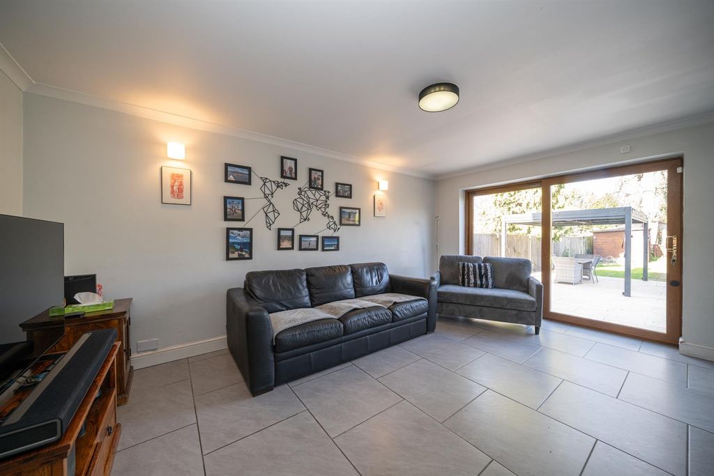 Additional image 7 of 4 bed detached house for saleAbbots Road, Abbots Langley WD5
