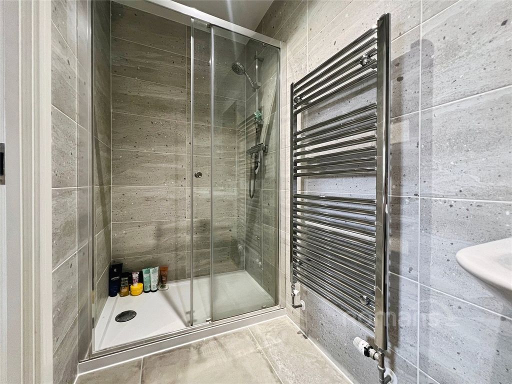 Additional image 25 of 5 bed town house for saleFrench Drive, Wellesley, Aldershot GU11