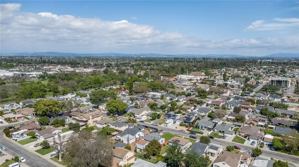 Additional image 42 of 3827 Lomina Ave, Long Beach, CA 90808