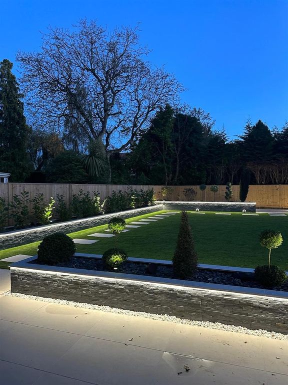 Additional image 37 of 5 bed detached house for saleWoodmansterne Lane, Banstead SM7
