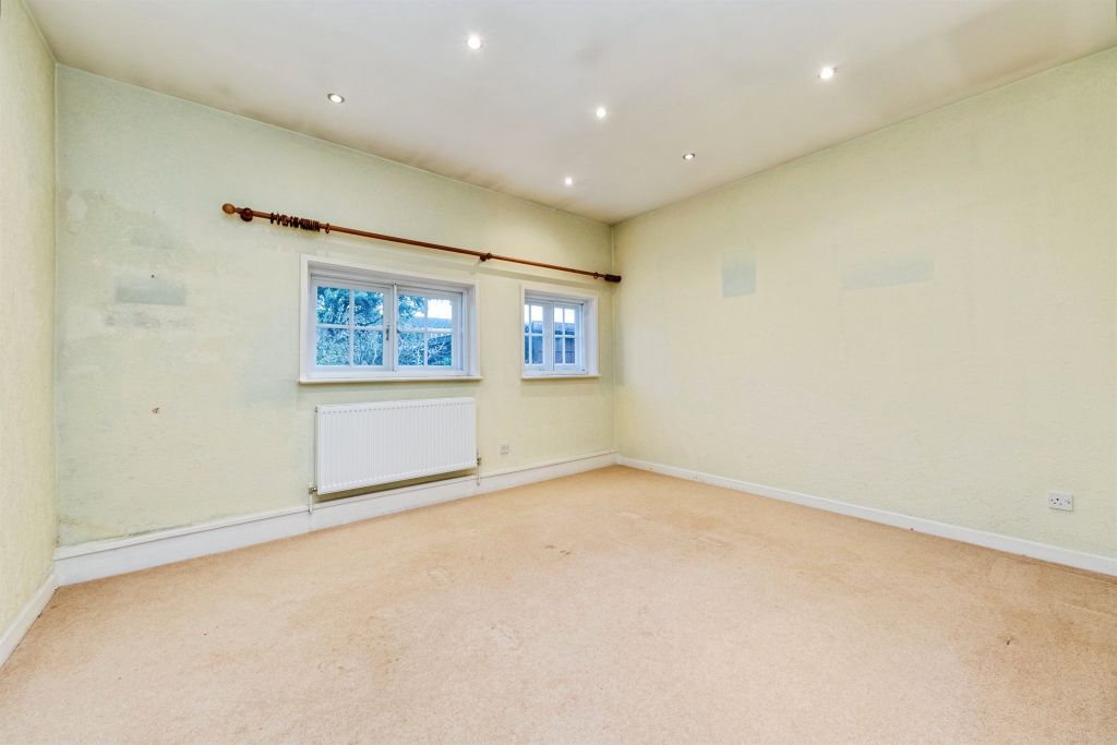 Additional image 7 of 3 bed detached bungalow for saleHitchin Street, Baldock SG7