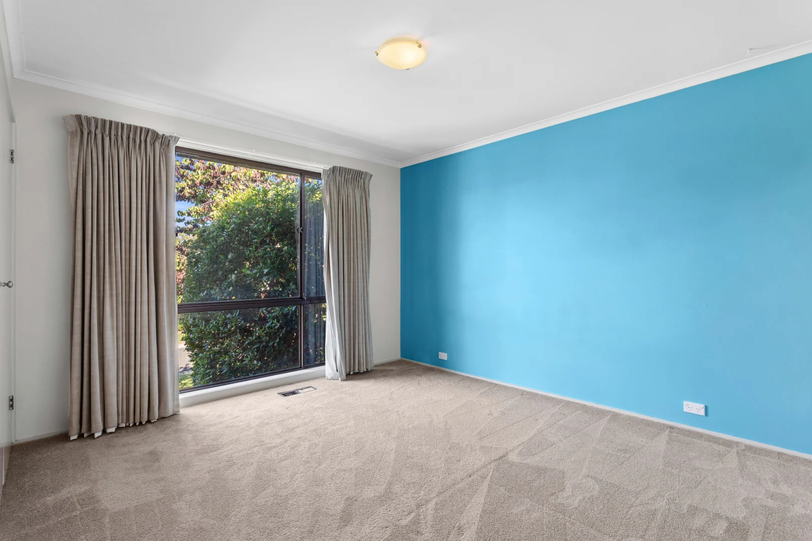 Additional image 11 of 5 Marston Place, Macarthur ACT 2904