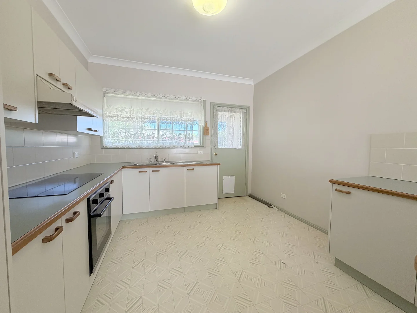 Additional image 4 of 4/2 High Street, Parkes NSW 2870