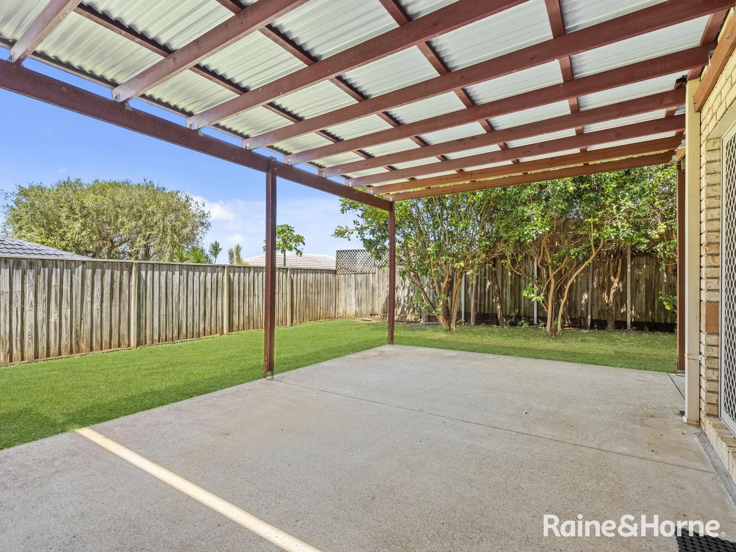 Additional image 26 of 46 Pitt Street, Redland Bay QLD 4165