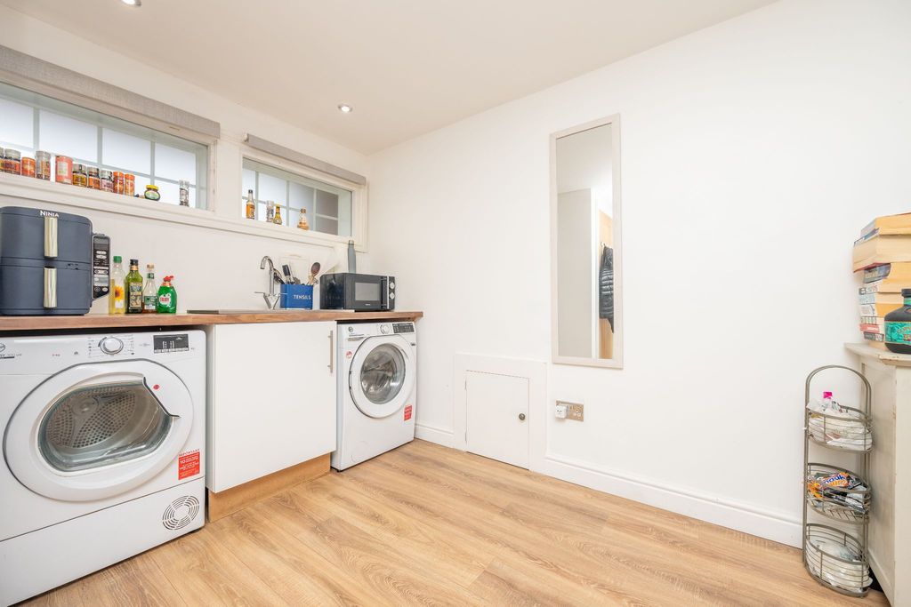 Additional image 12 of 3 bed terraced house for saleHenley Street, Alcester B49